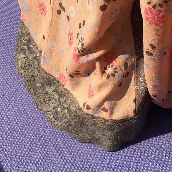 JJILL Sheer Hoodie - Picture 6 of 9